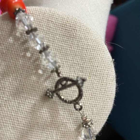 Multicolored necklace with glass pendant - Picture 5 of 8